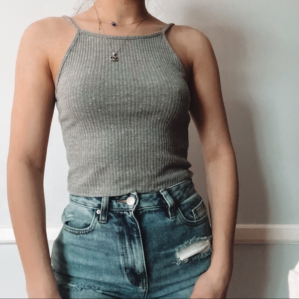 Brandy Melville Gray Ribbed Cropped Tank